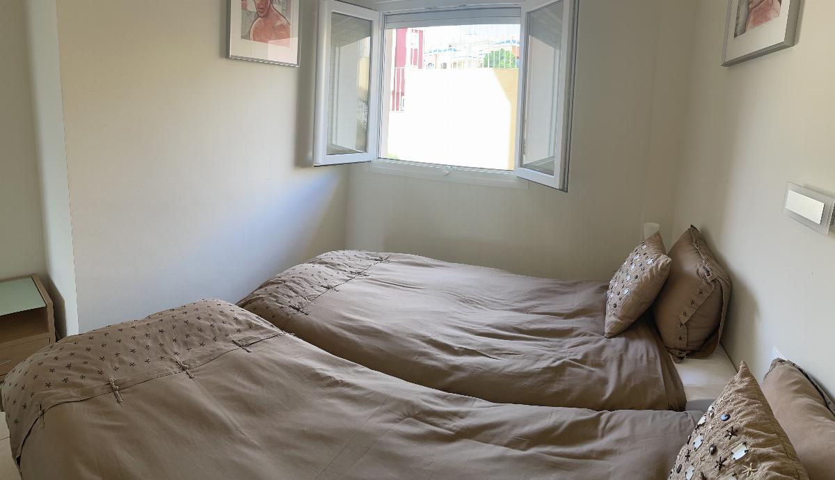 For sale of apartment in Baños y Mendigo