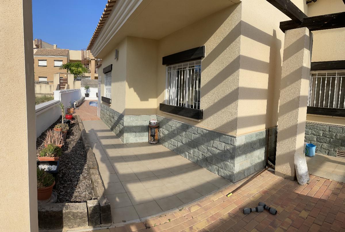 Venta de villa en Gea y Truyols