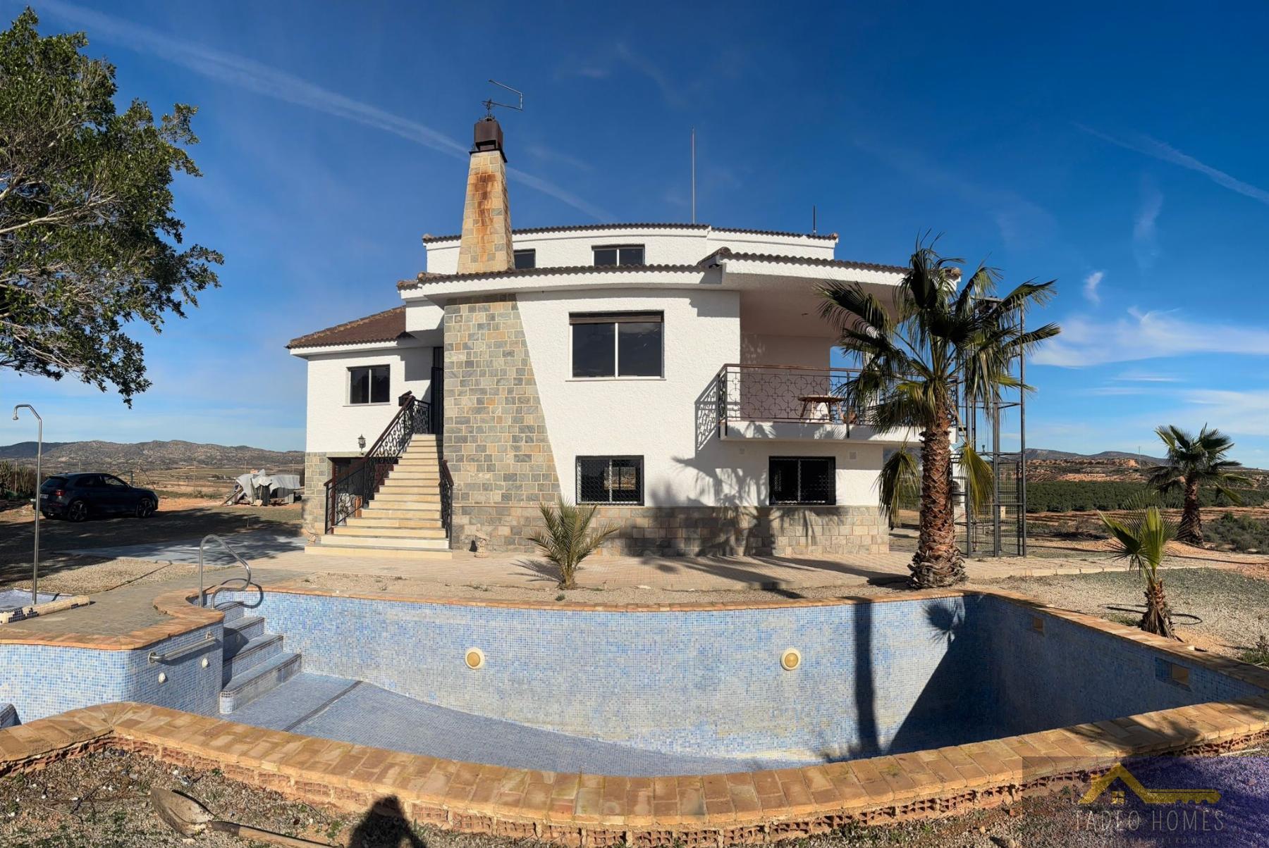 For sale of chalet in Gea y Truyols