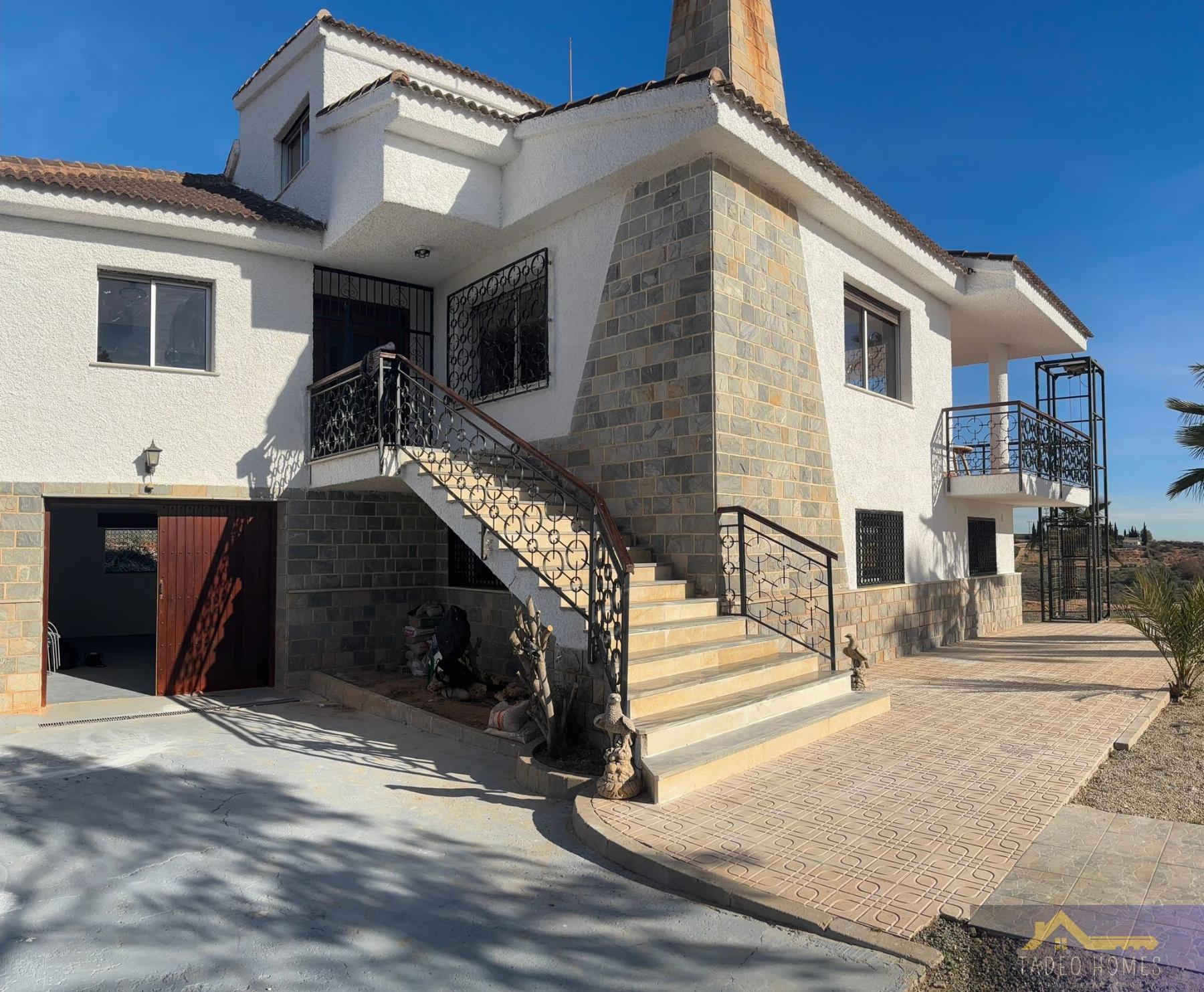For sale of chalet in Gea y Truyols