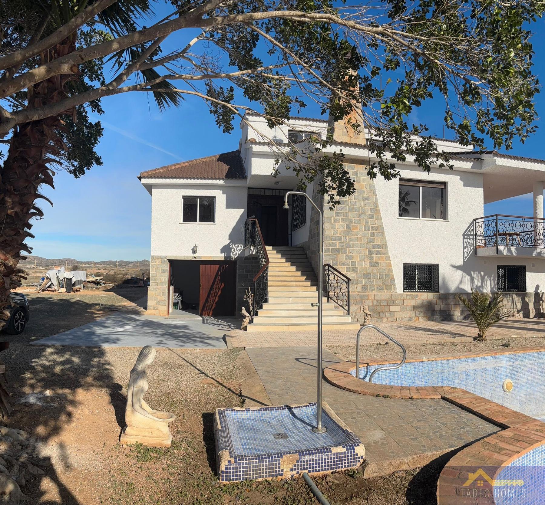 For sale of chalet in Gea y Truyols