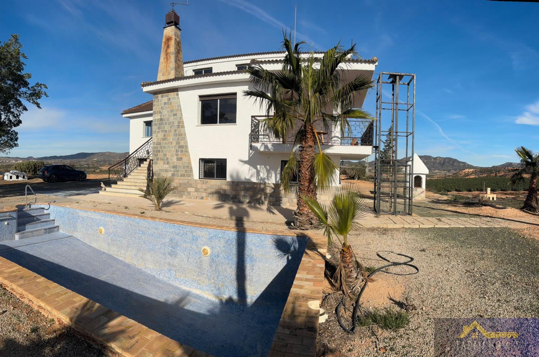For sale of chalet in Gea y Truyols