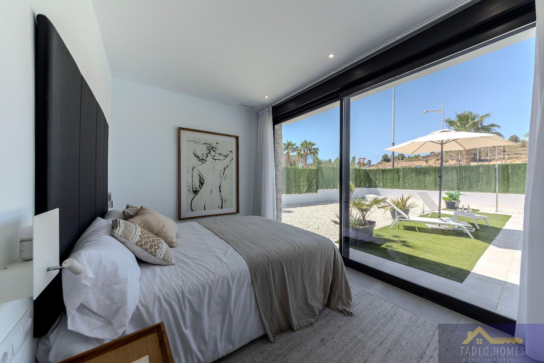 Zu verkaufen von villa in
 Calasparra