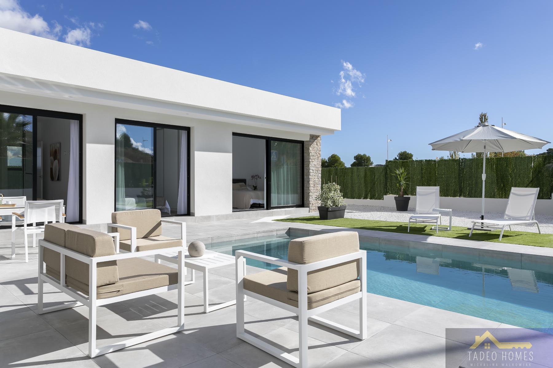 Zu verkaufen von villa in
 Calasparra