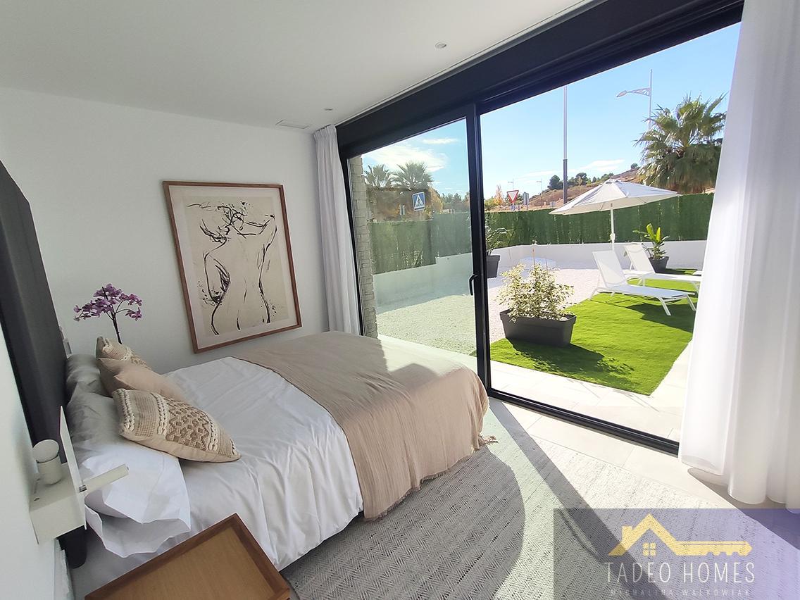Zu verkaufen von villa in
 Calasparra