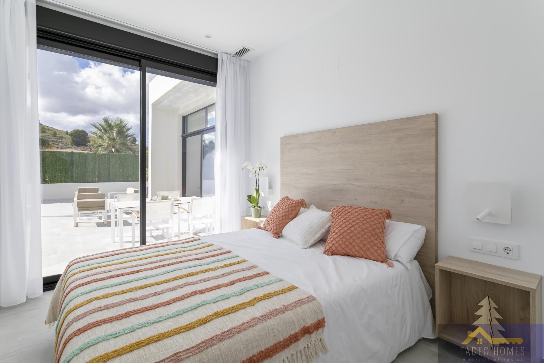 Zu verkaufen von villa in
 Calasparra