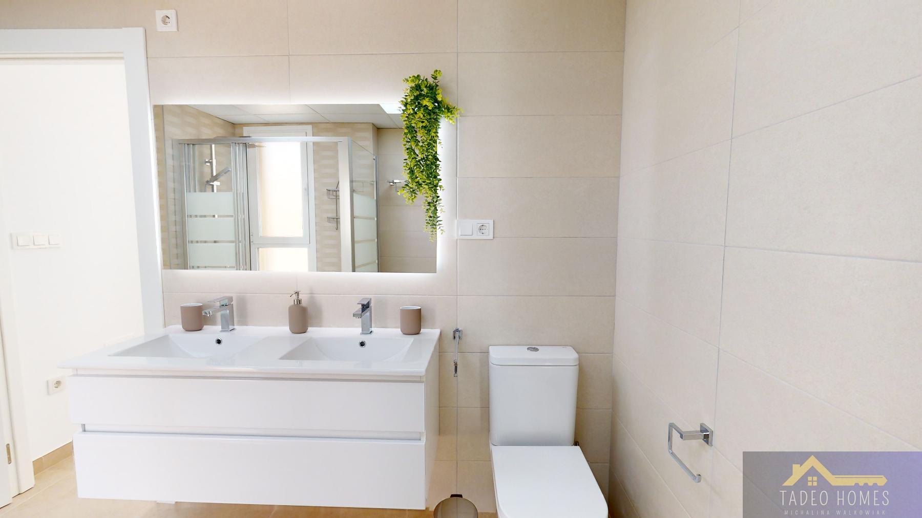 For sale of villa in Los Urrutias