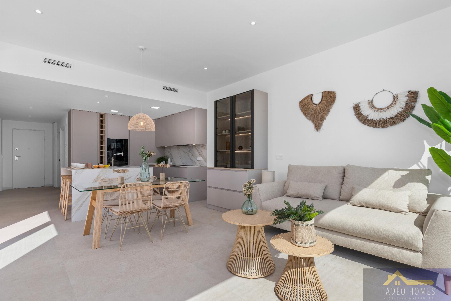 For sale of villa in Los Alcázares