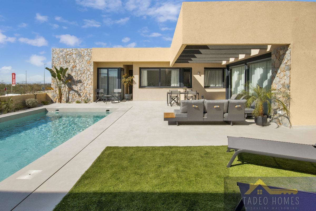Venta de villa en Baños y Mendigo