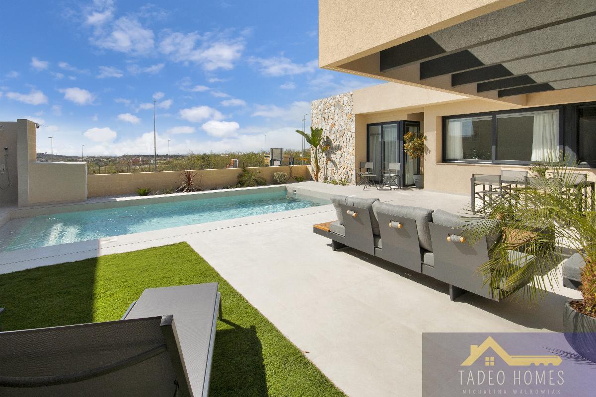 Venta de villa en Baños y Mendigo