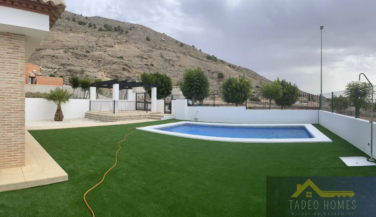 For sale of chalet in Fortuna