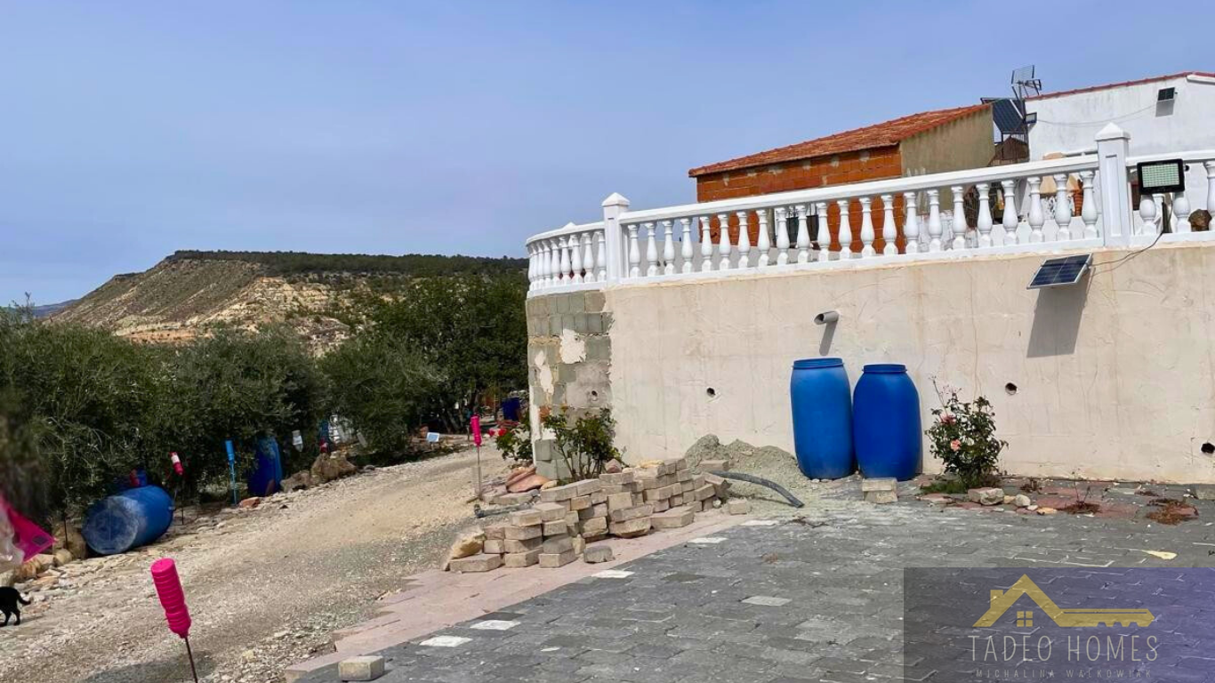 For sale of chalet in Albudeite