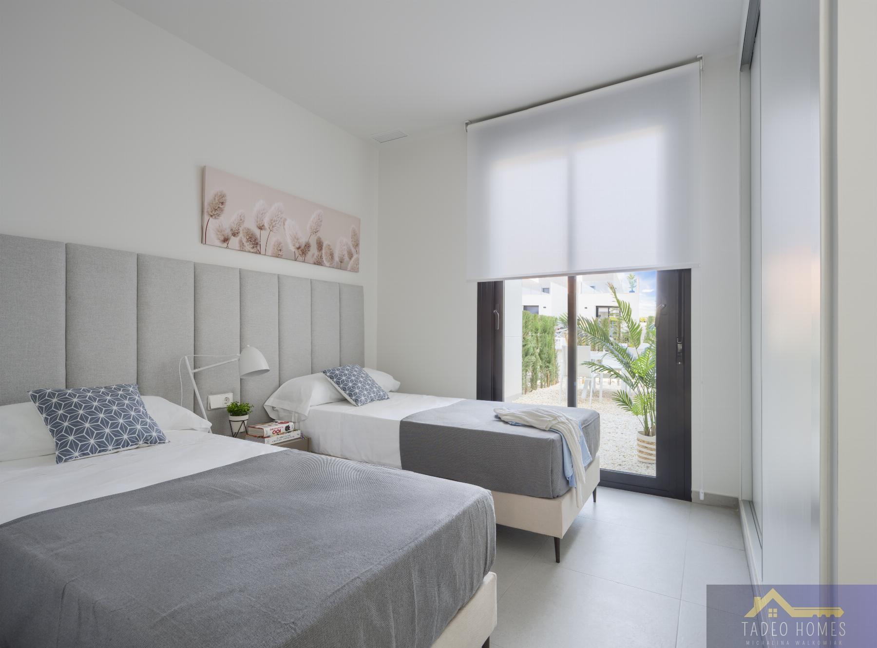 For sale of bungalow in Baños y Mendigo