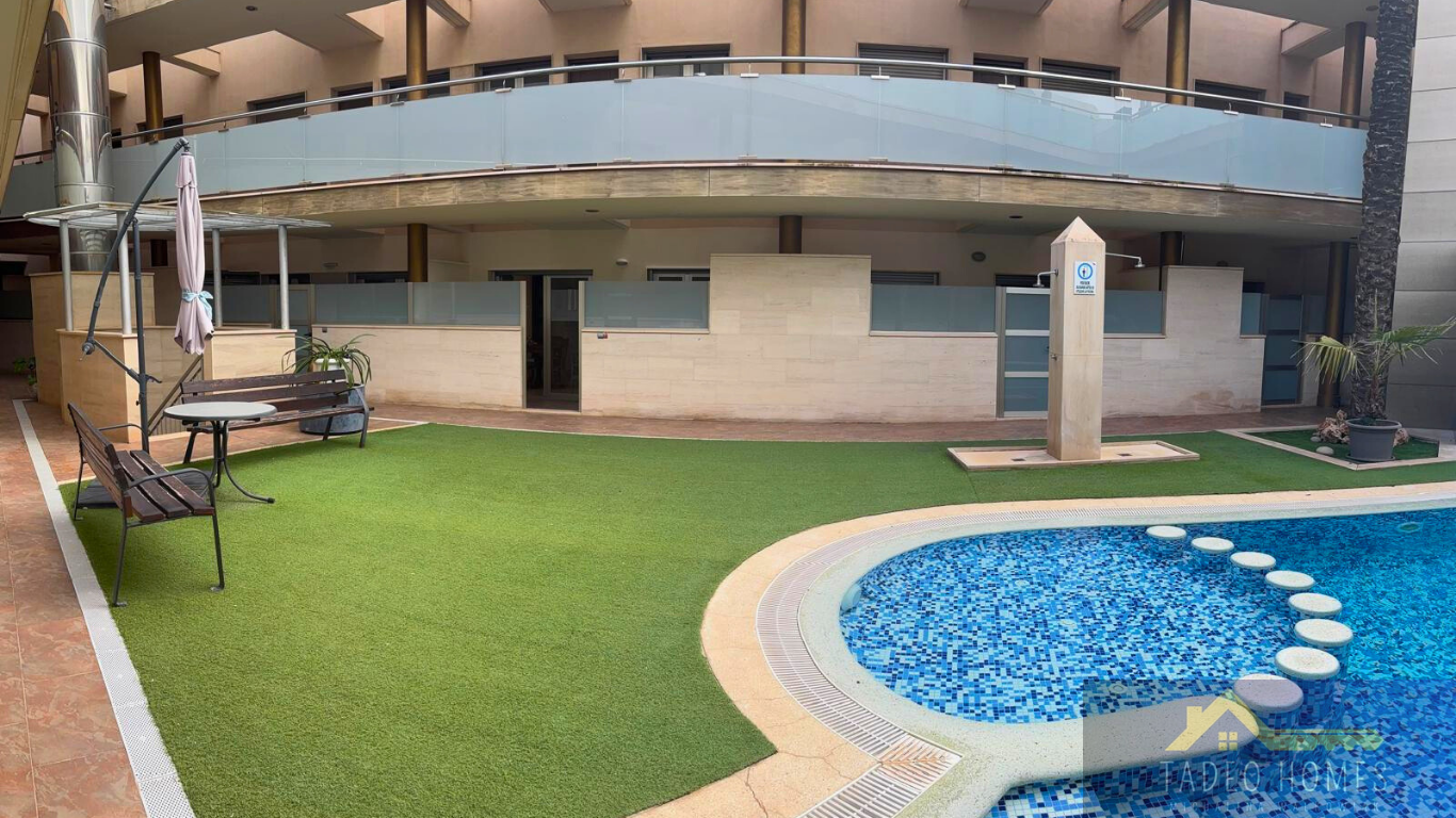 For sale of duplex in Pilar de la Horadada