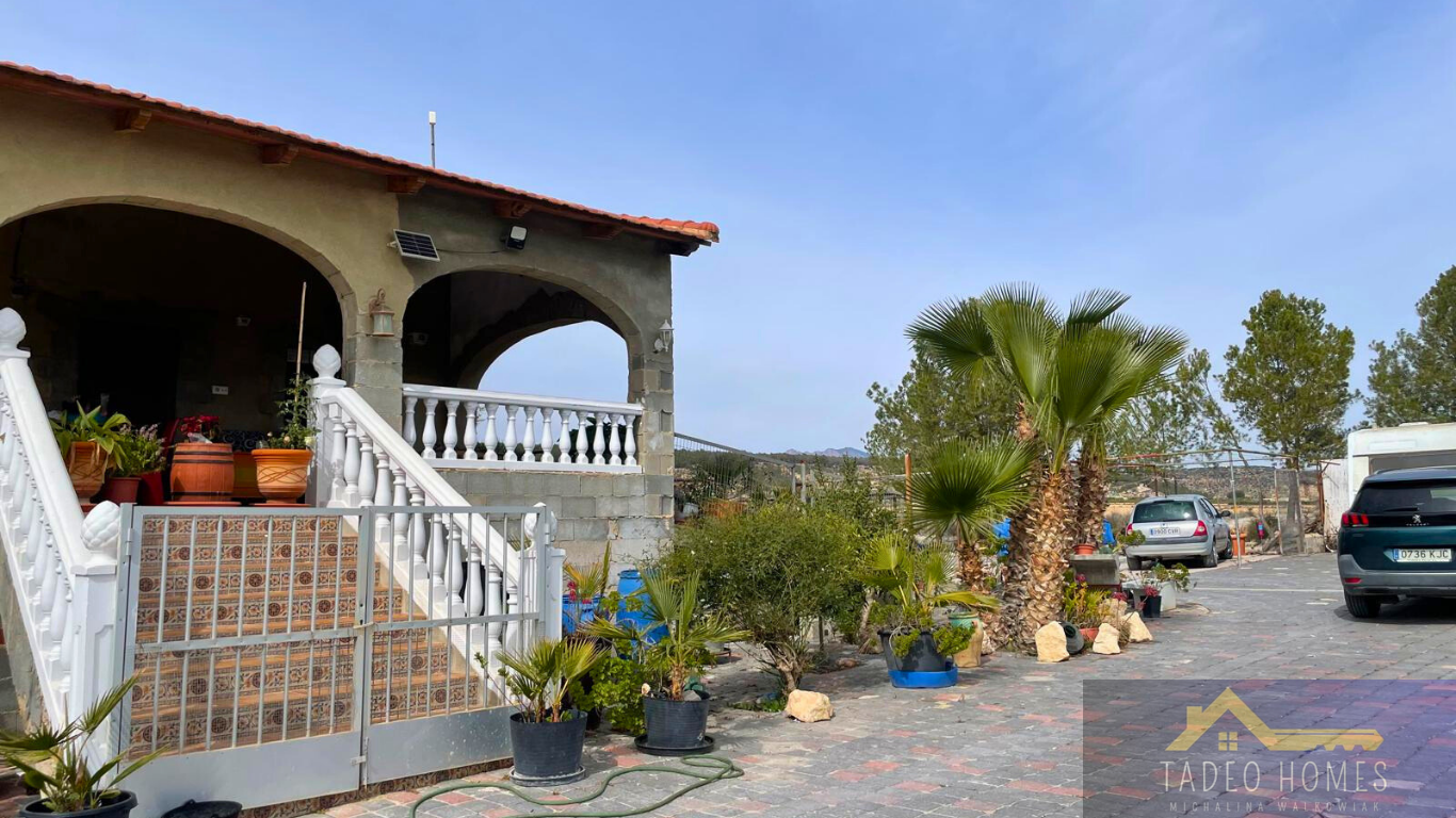 For sale of chalet in Albudeite