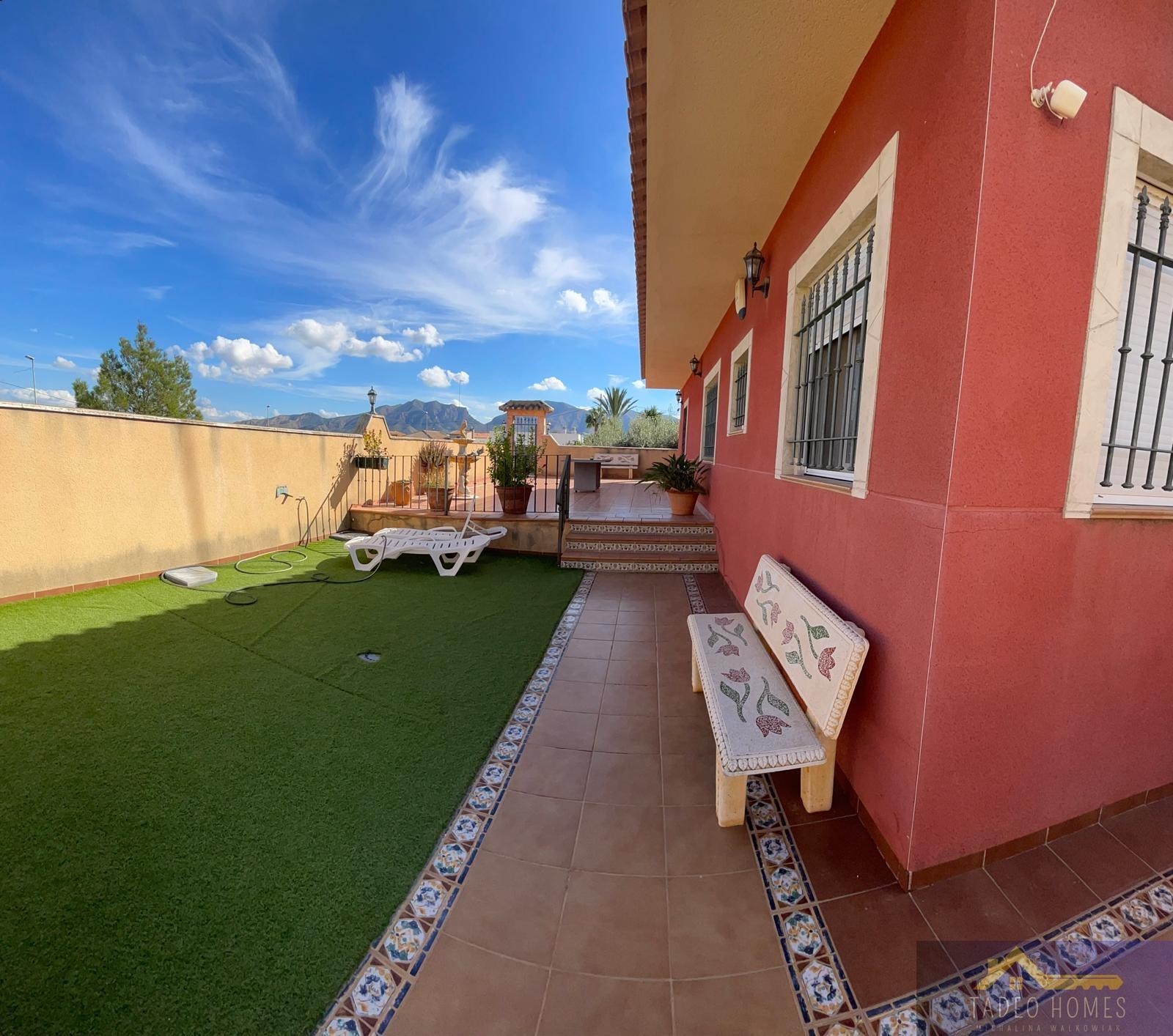 Venta de chalet en Abanilla