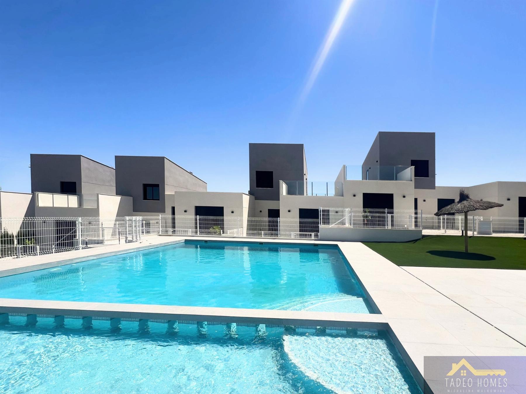 Bungalow Adosado en Murcia,Baños y Mendigo