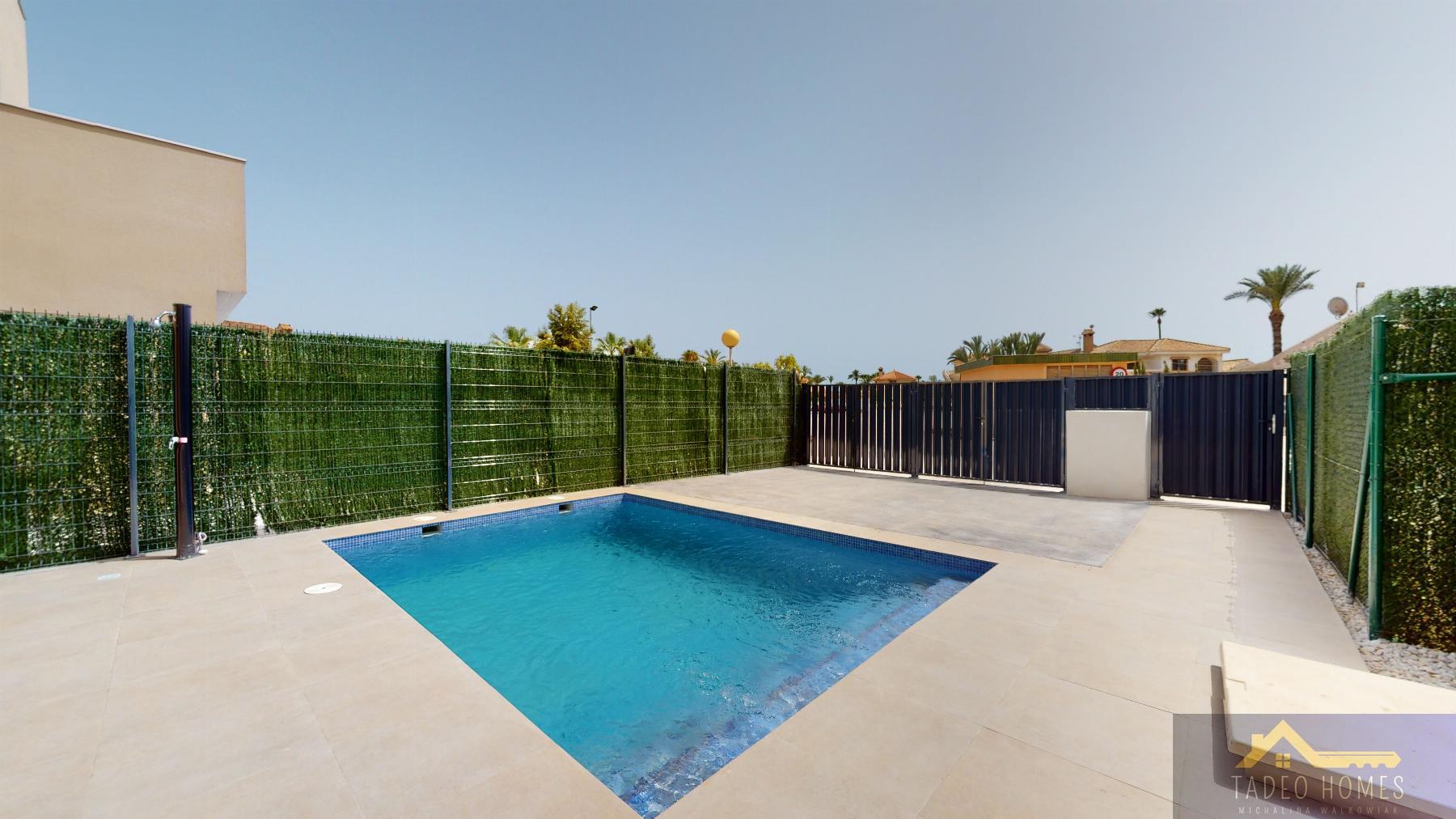 Venta de villa en Los Urrutias