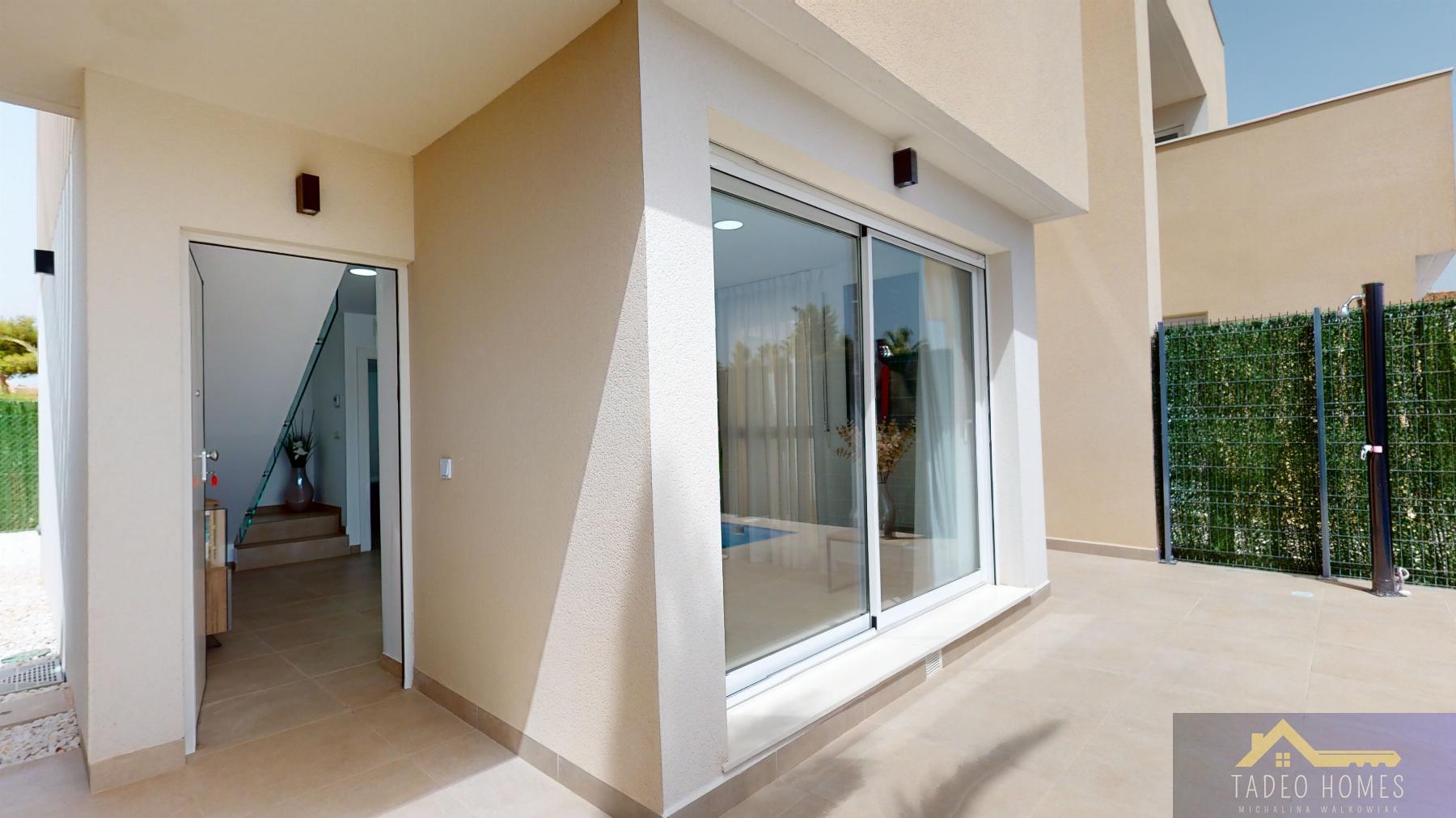 Venta de villa en Los Urrutias