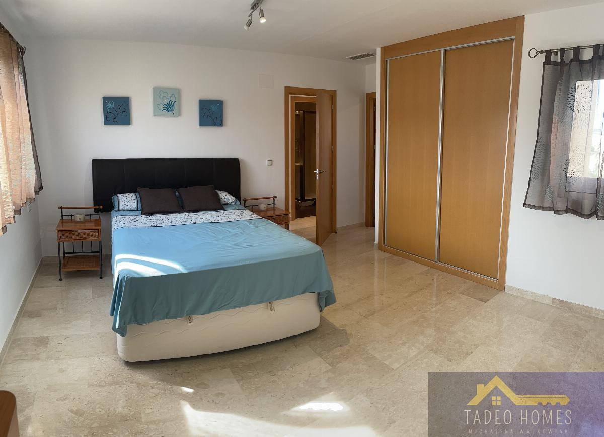 For sale of apartment in Gea y Truyols