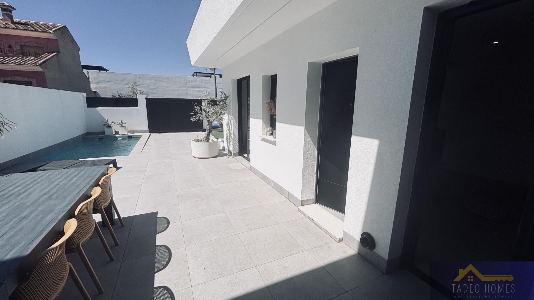 Venta de villa en Roldán