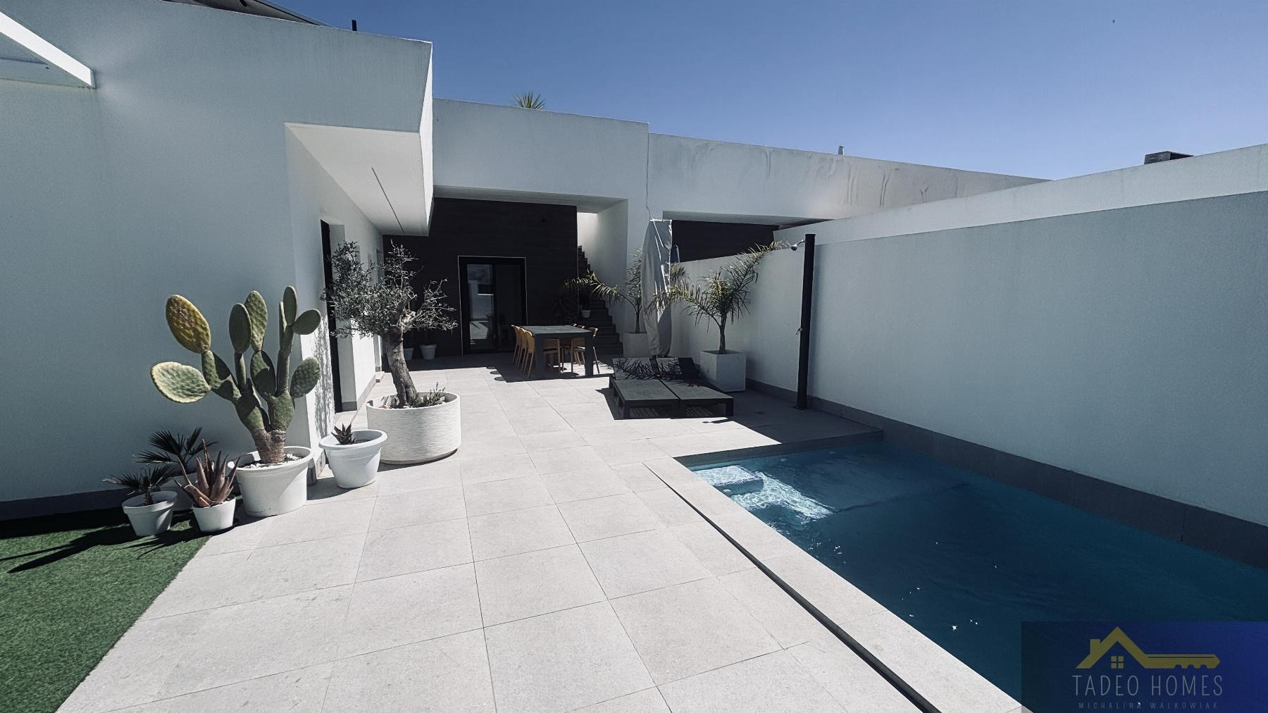 Venta de villa en Roldán