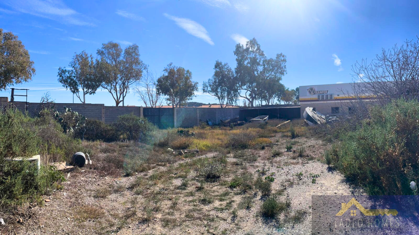 Venta de terreno en Águilas