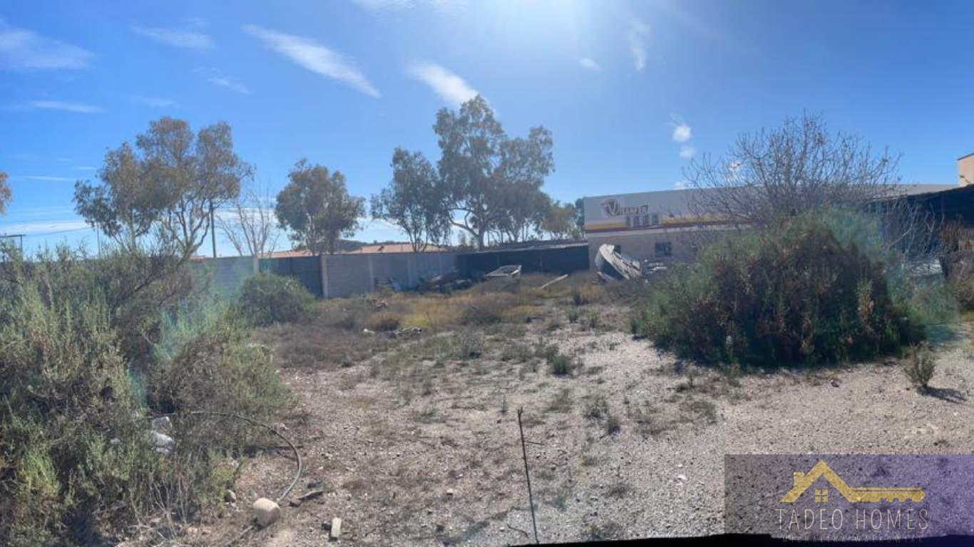 Venta de terreno en Águilas