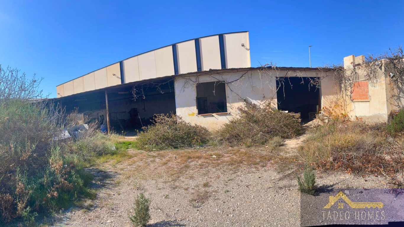 Venta de terreno en Águilas