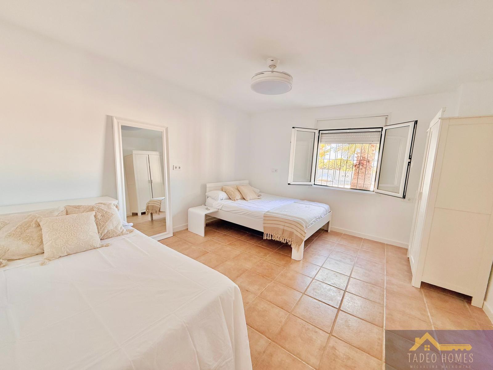 Venta de finca de recreo en Gea y Truyols