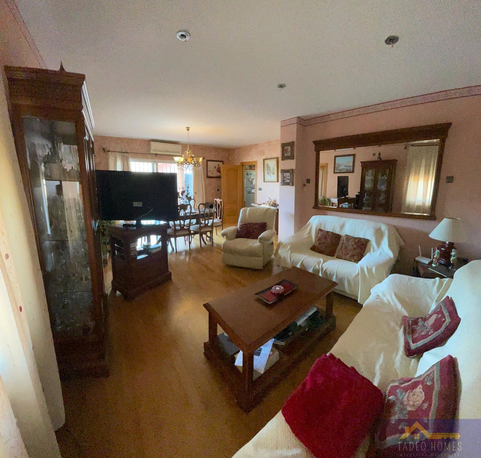 Venta de chalet en Abanilla