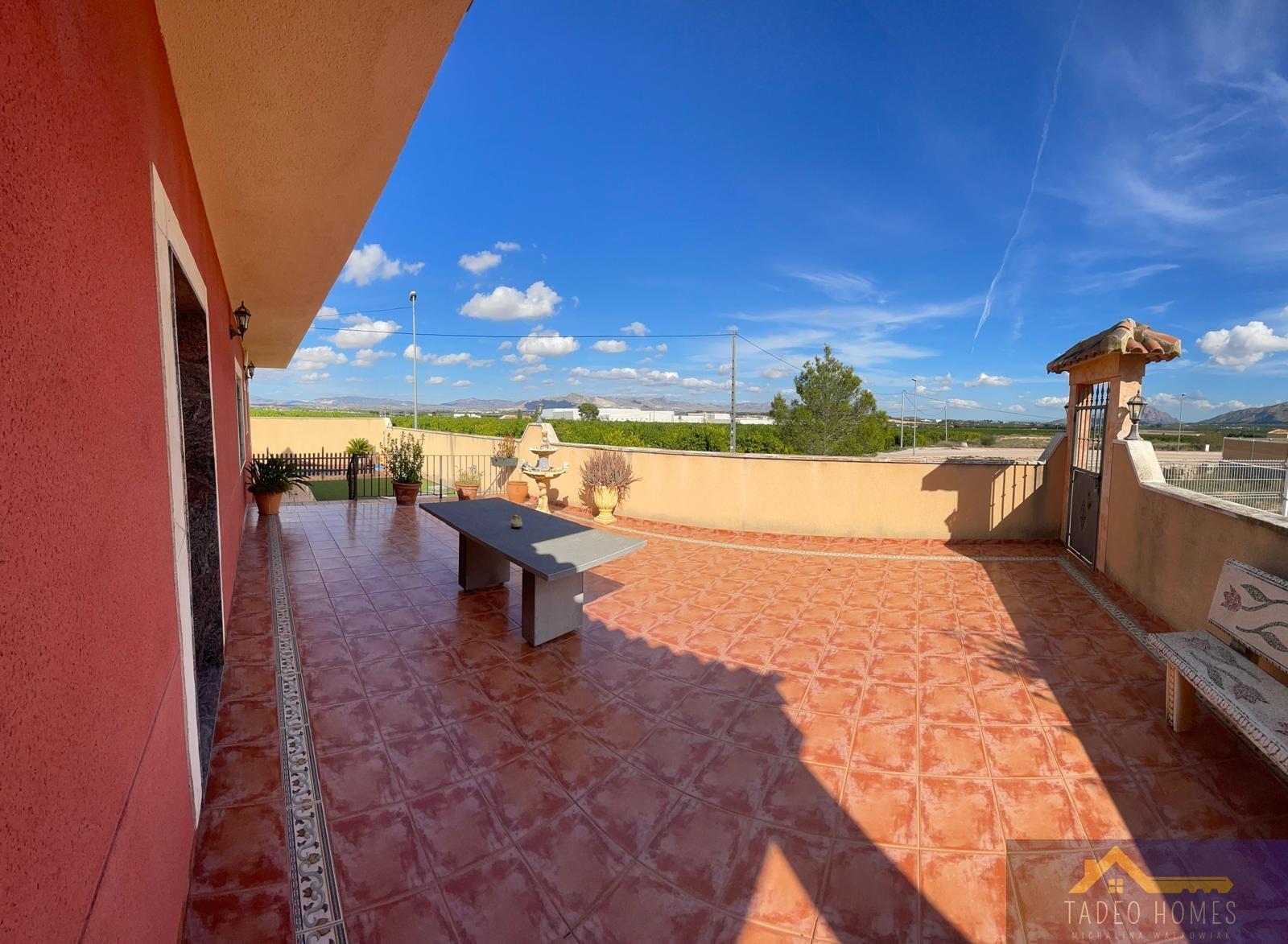 Venta de chalet en Abanilla