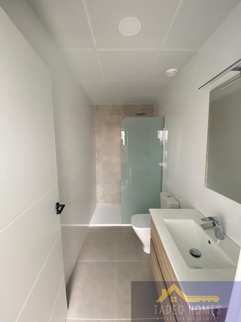 Venta de villa en Los Alcázares