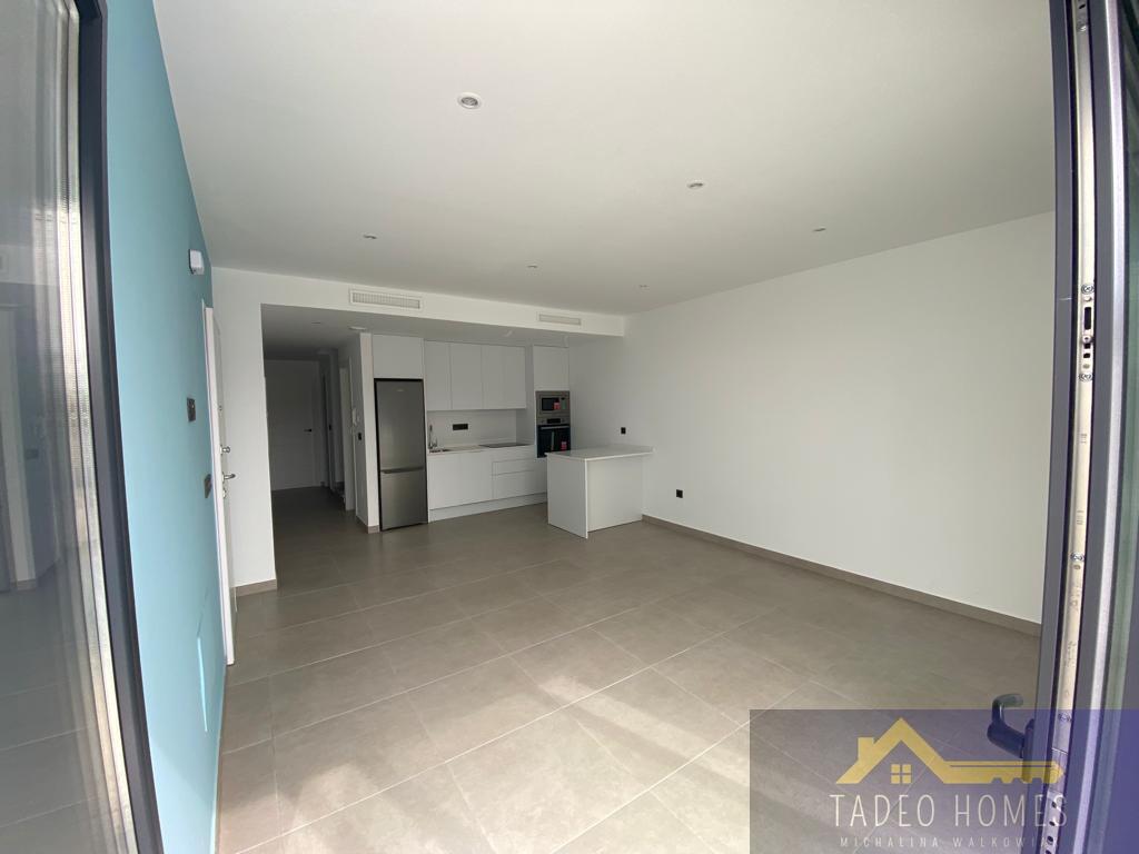 Venta de villa en Los Alcázares