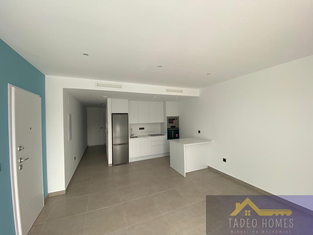 Venta de villa en Los Alcázares