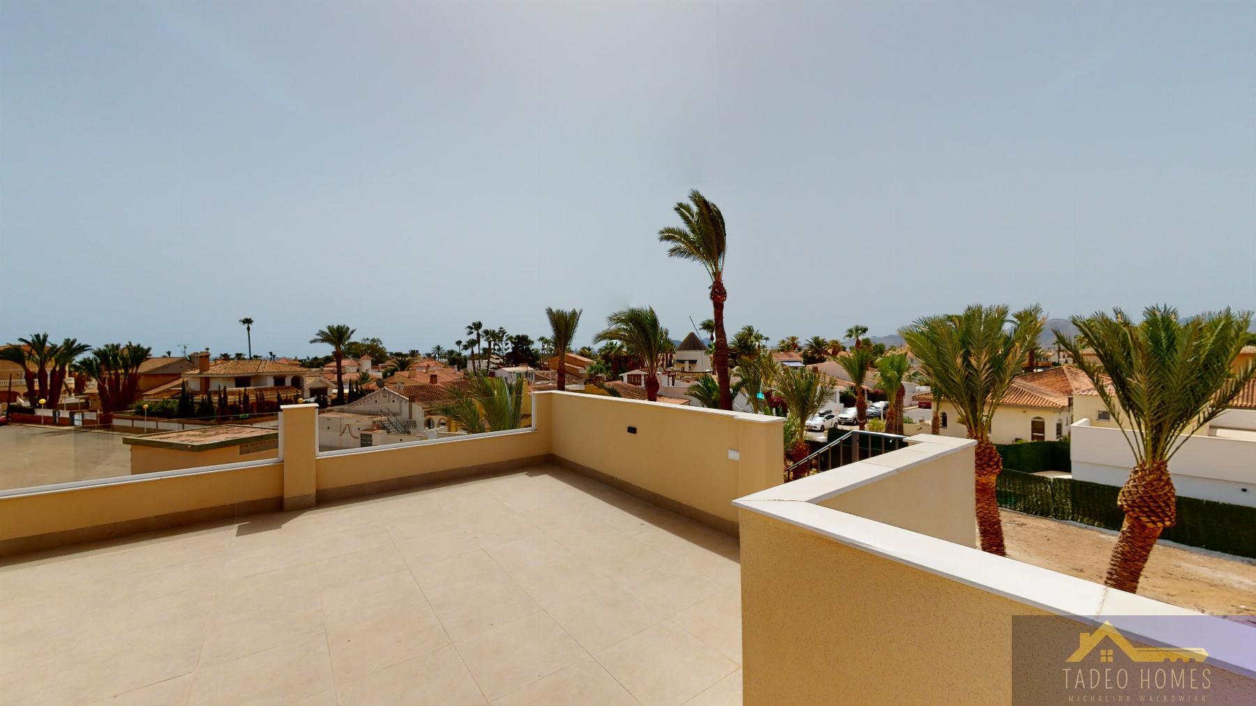 Venta de villa en Los Urrutias