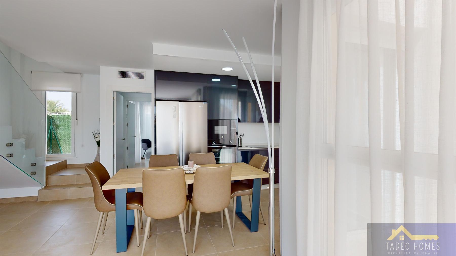 Venta de villa en Los Urrutias