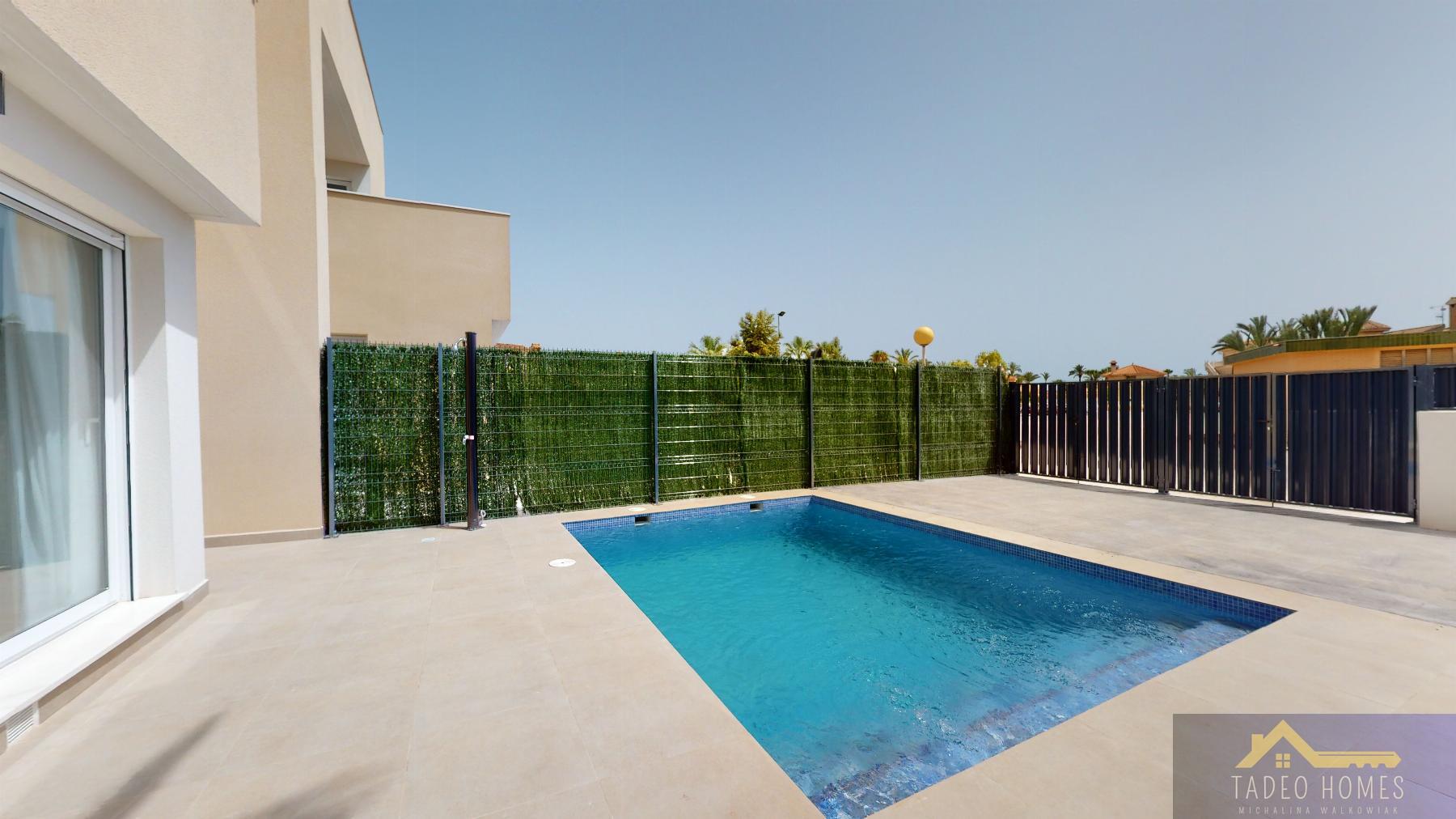 Venta de villa en Los Urrutias