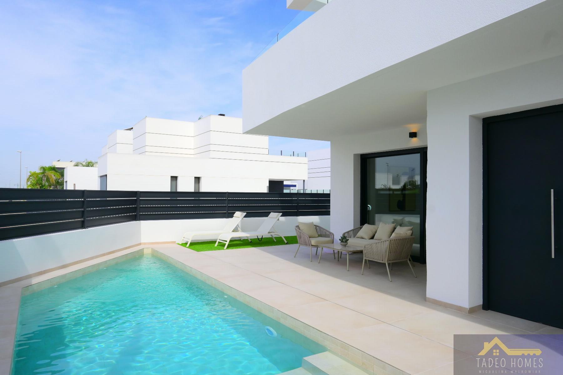 Venta de villa en Dolores