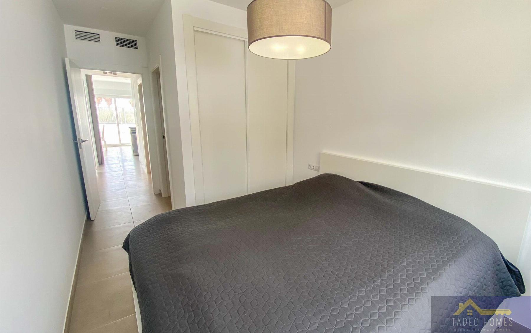 Venta de villa en Los Alcázares