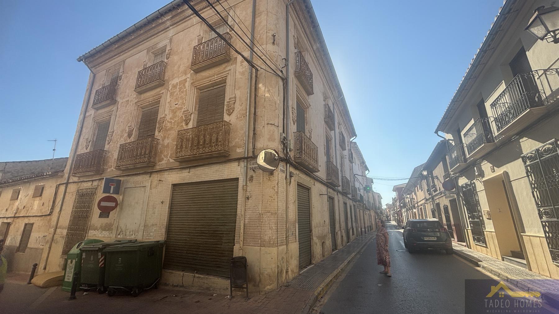 Venta de casa en Jumilla