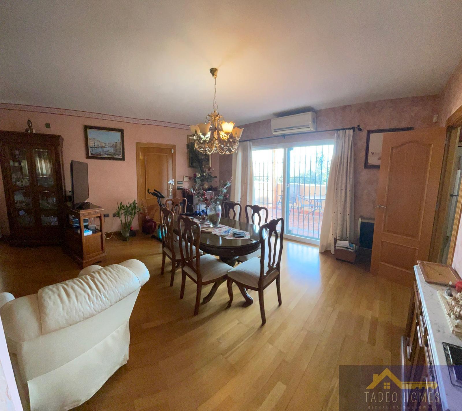 Venta de chalet en Abanilla
