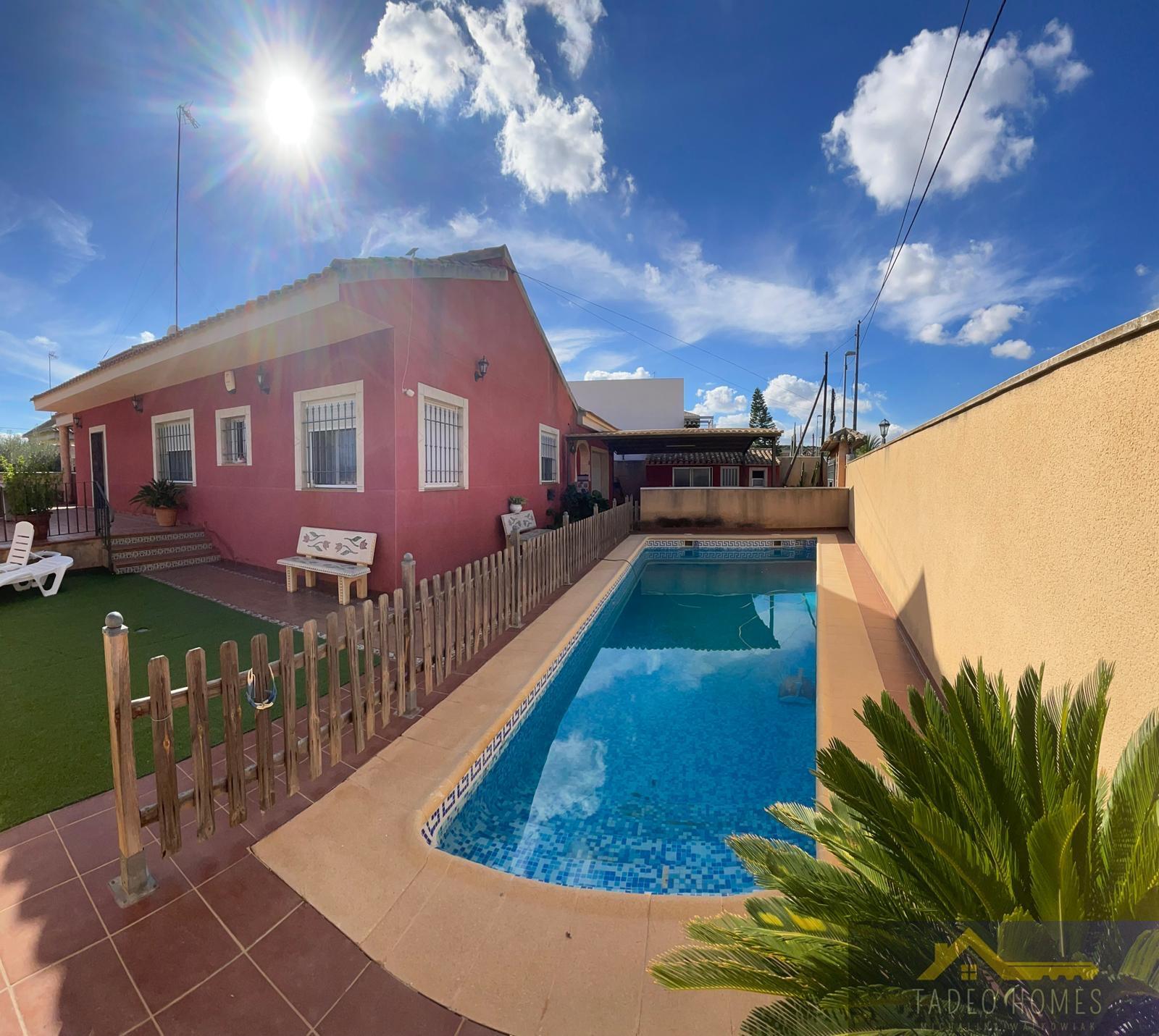 Venta de chalet en Abanilla