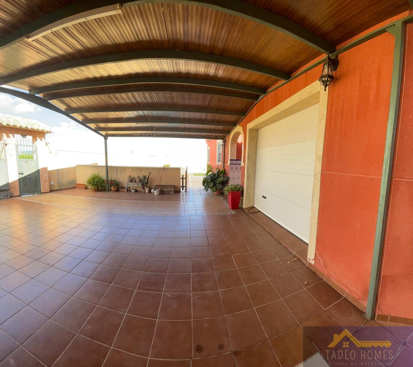 Venta de chalet en Abanilla
