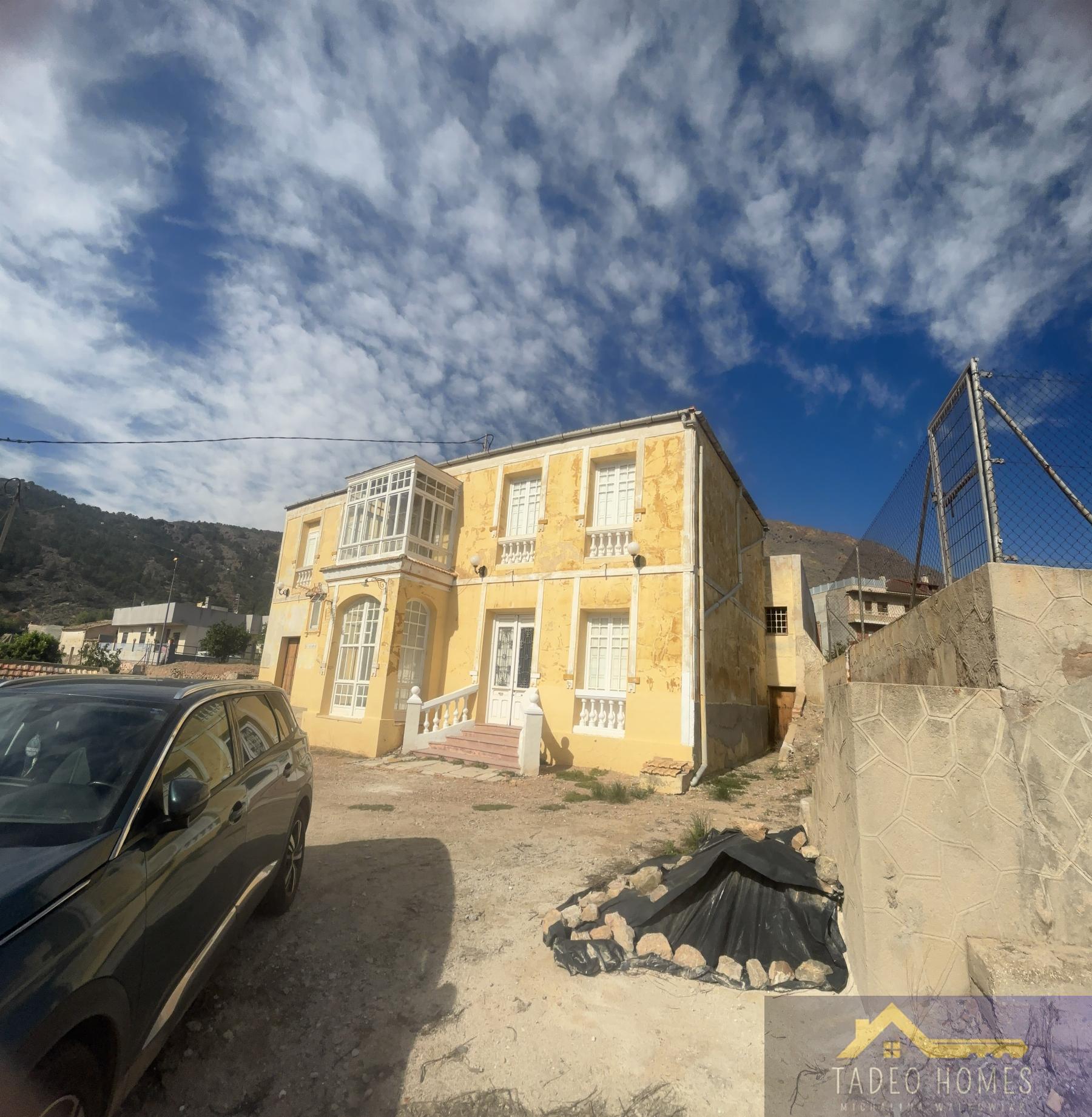 Venta de finca rústica en Orihuela