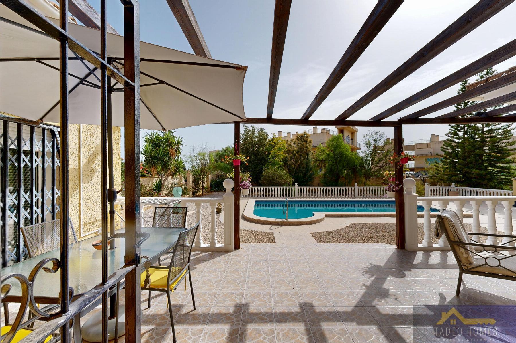 Venta de chalet en Gea y Truyols