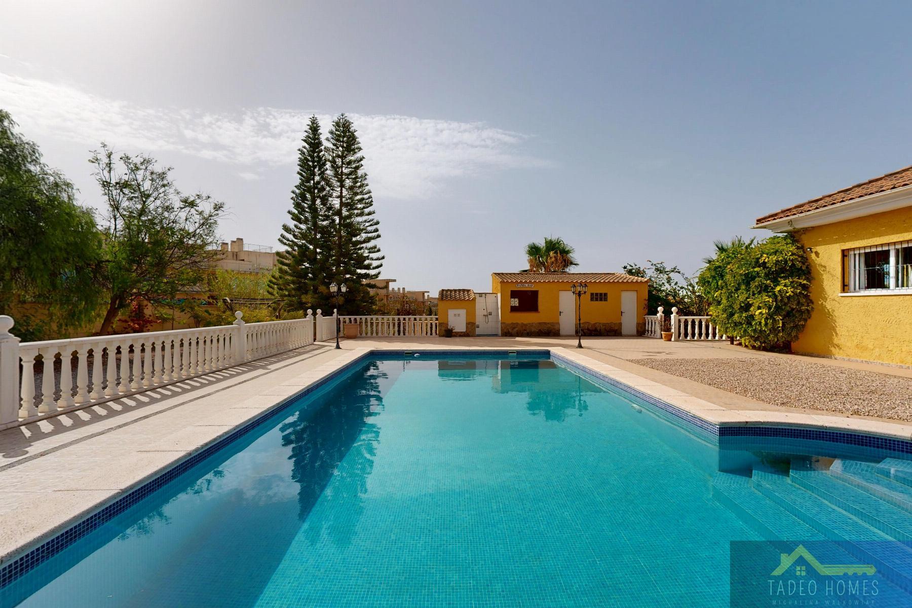 Venta de chalet en Gea y Truyols