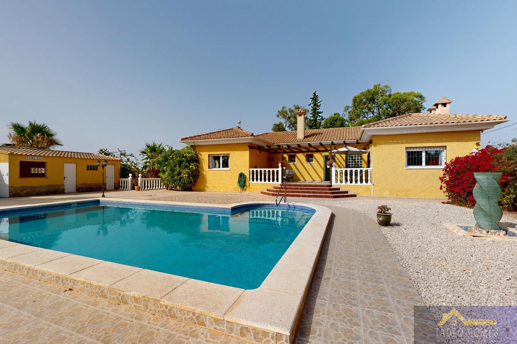 Venta de chalet en Gea y Truyols