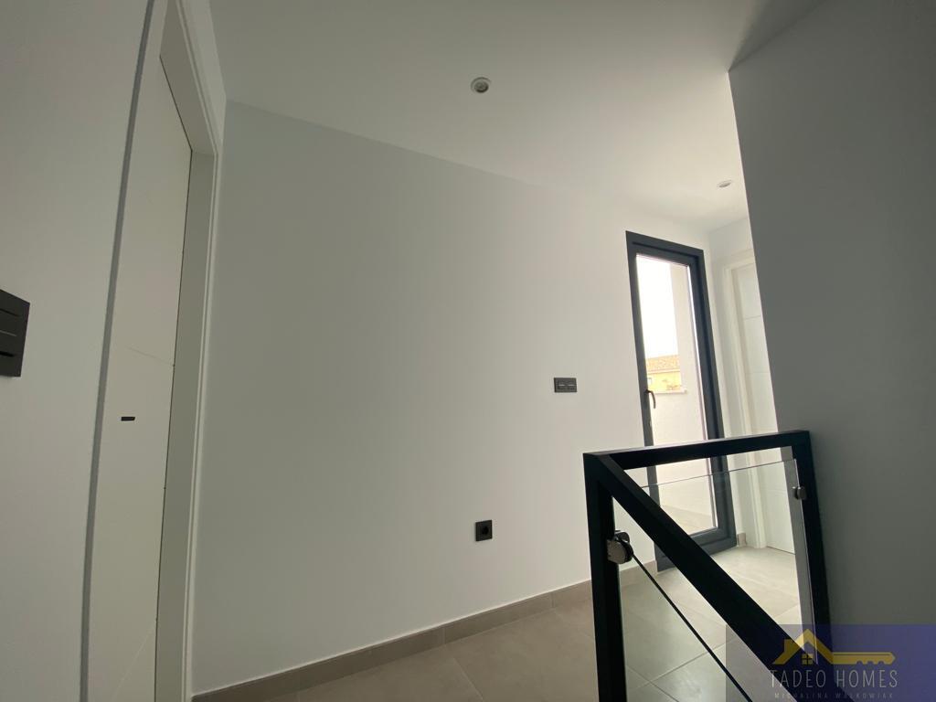 Venta de villa en Los Alcázares
