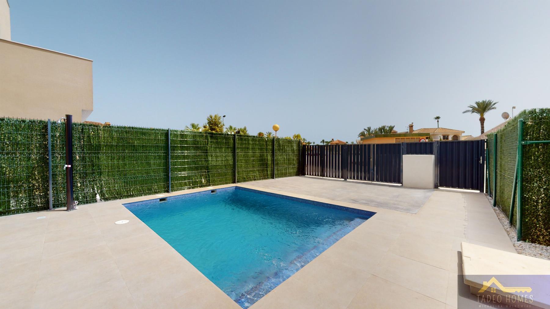 Venta de villa en Los Urrutias